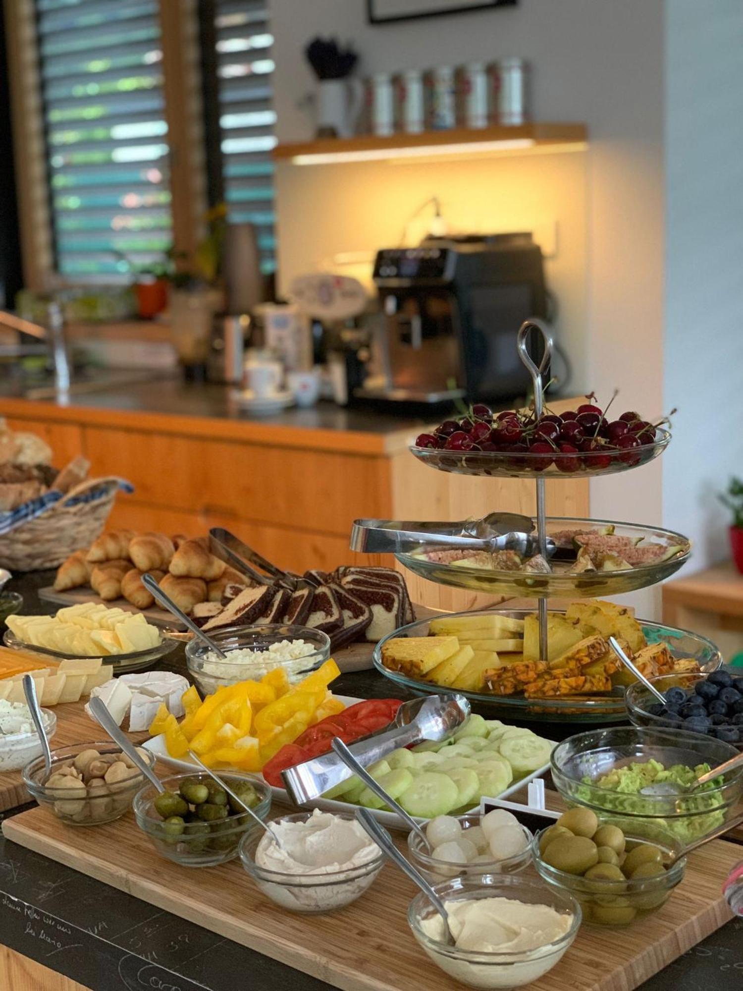 Eco Boutique Hotel Ams Beagle Bled Buitenkant foto