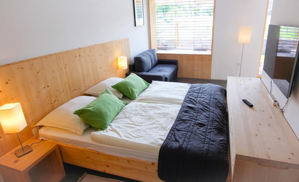 Eco Boutique Hotel Ams Beagle Bled Buitenkant foto