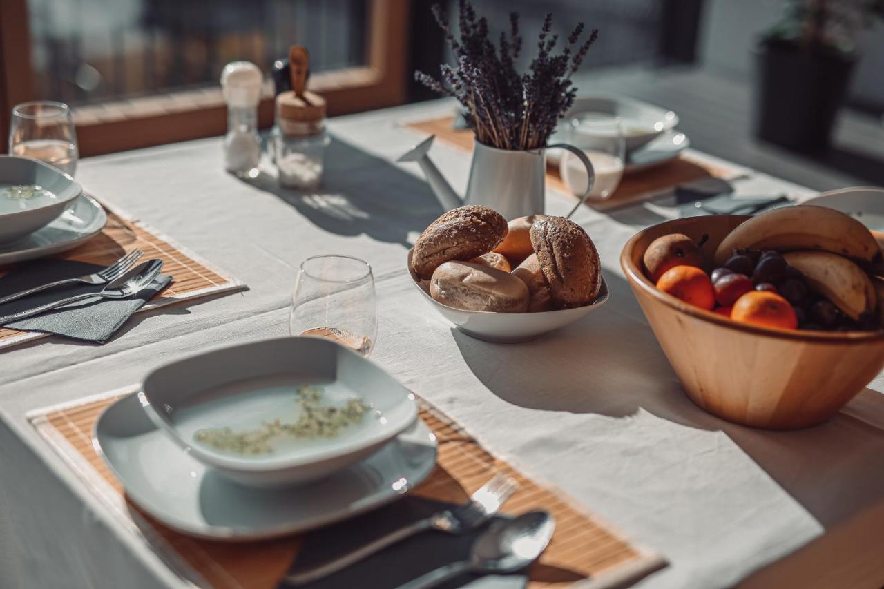 Eco Boutique Hotel Ams Beagle Bled Buitenkant foto